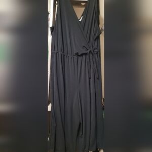 ON HOLD Ava & Viv Black Sleeveless Jumpsuit.